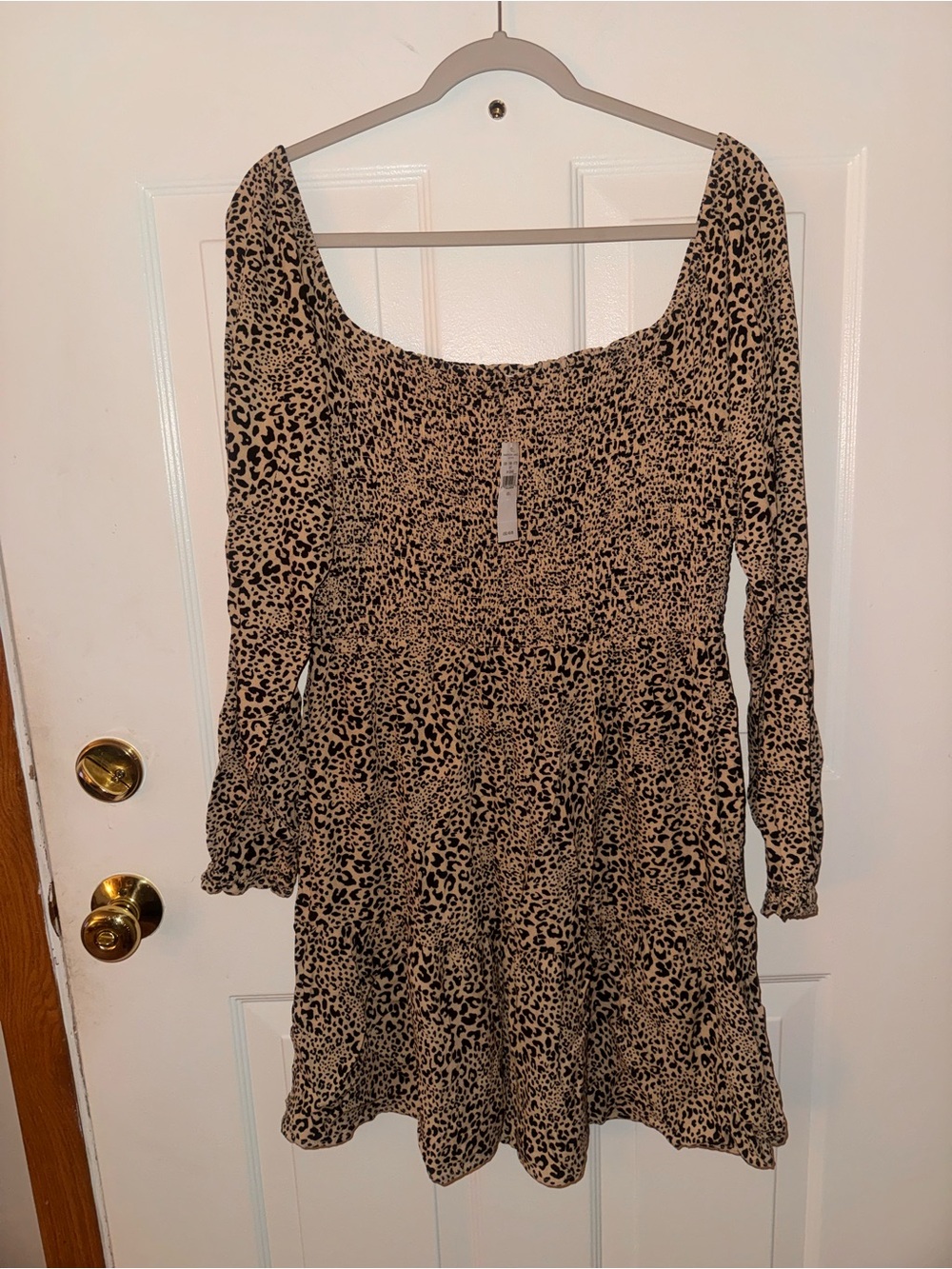 American Eagle leopard  Print Long Sleeve Smocked Waist  Dress - Beige/Black new